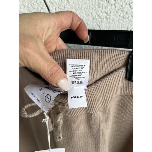 Figs Knit Loungewear Pants - Size XL - Latte Oatmeal - Picture 11 of 11